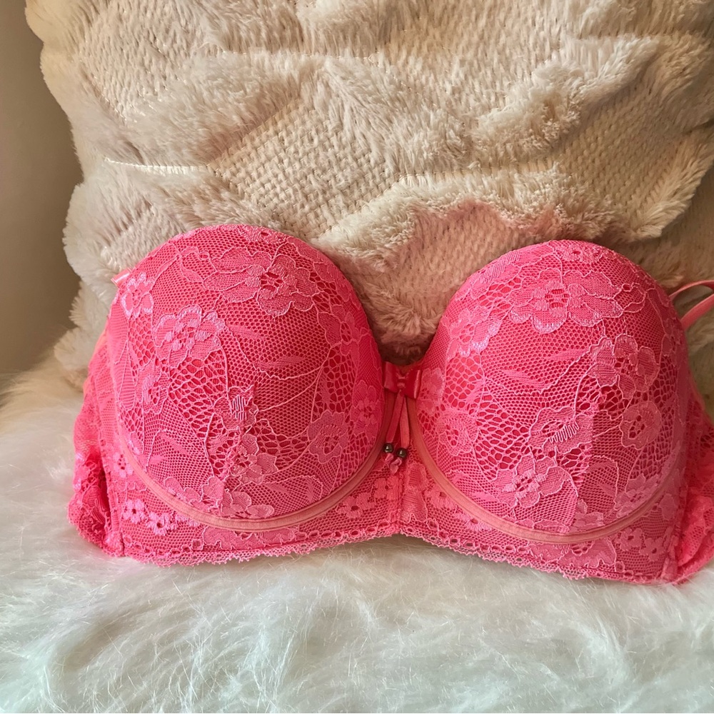 Vibrant Pink Lace Full-Coverage Bra
